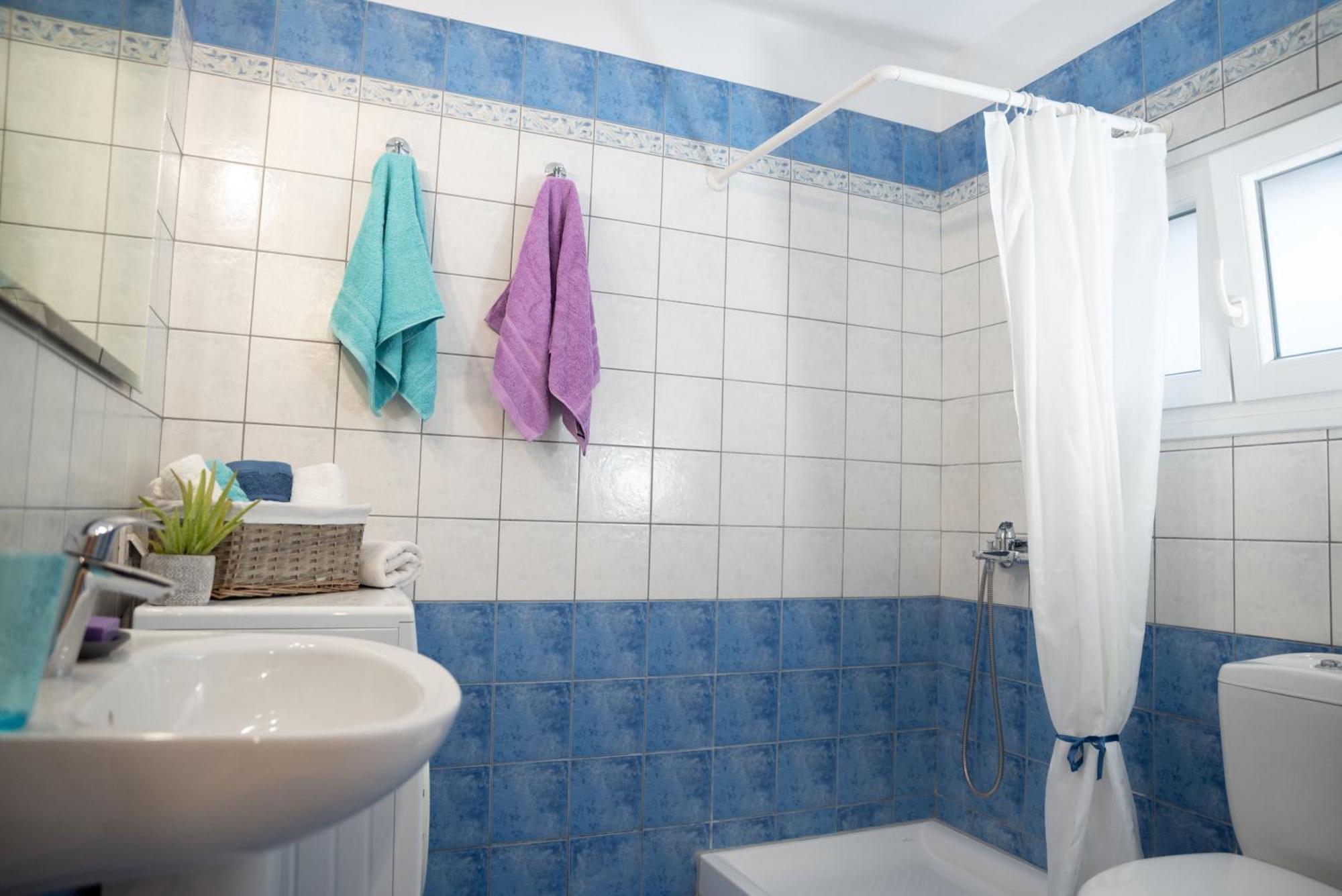 Solari Hill Maisonette Two Private Parking Alepou 외부 사진