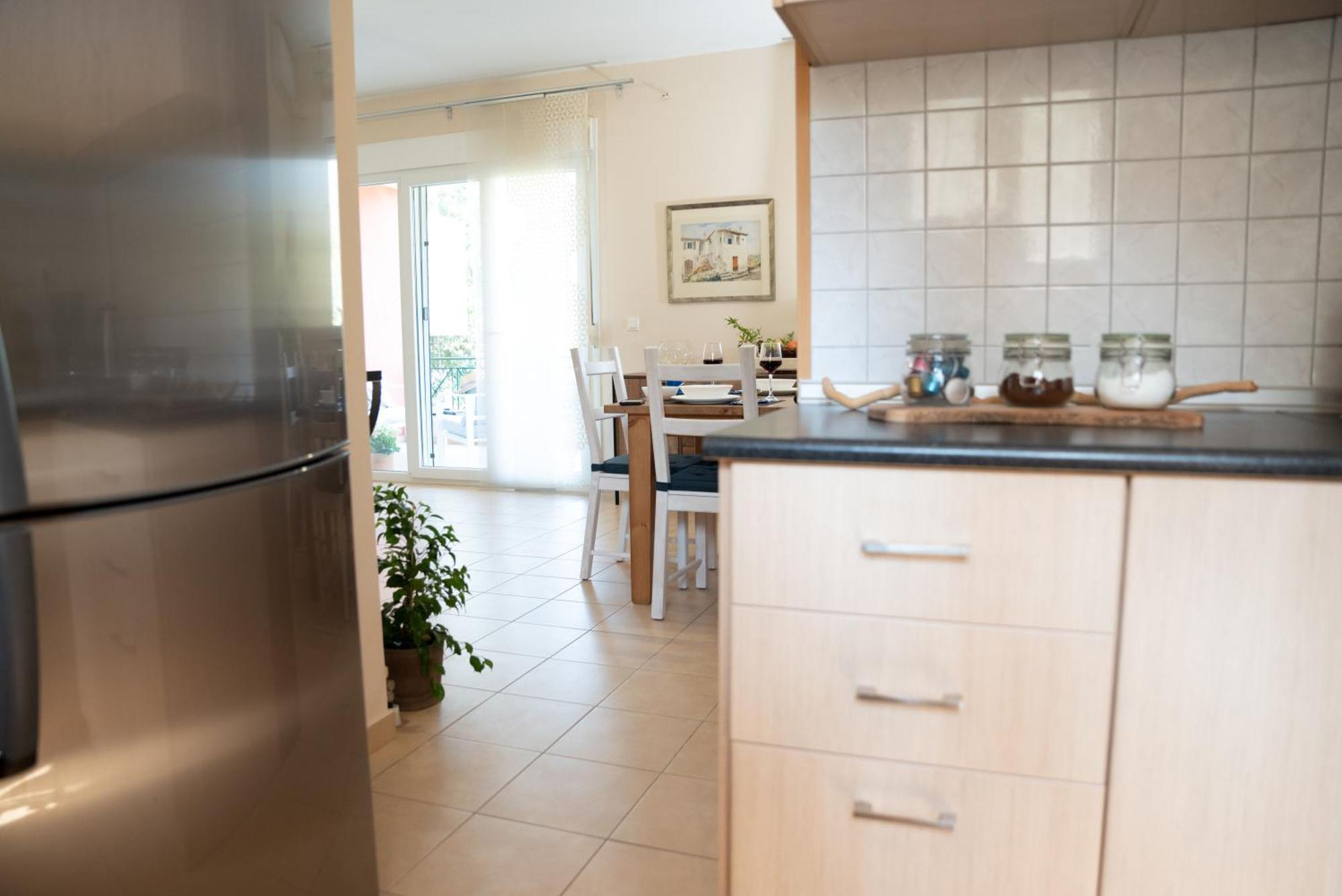 Solari Hill Maisonette Two Private Parking Alepou 외부 사진
