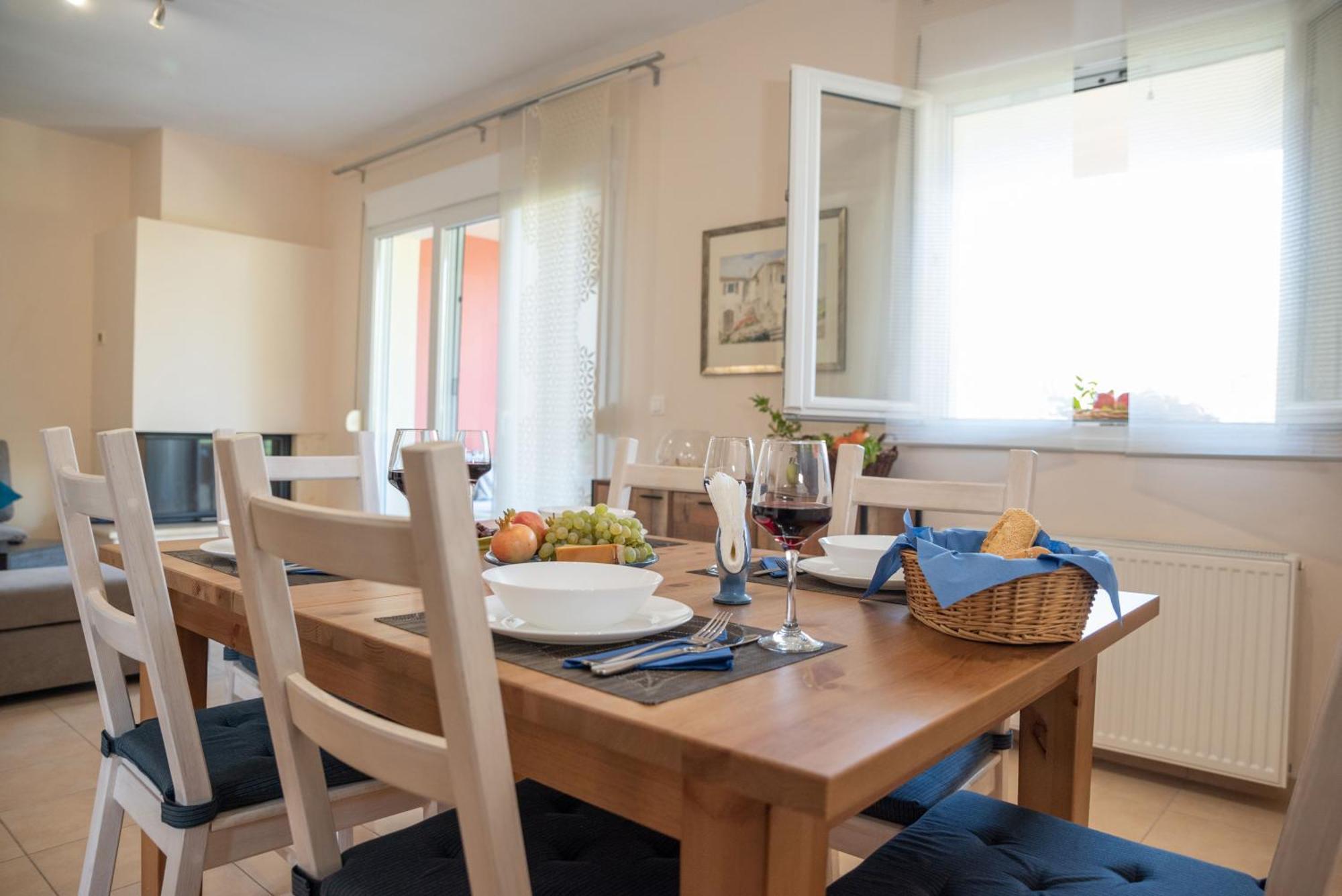 Solari Hill Maisonette Two Private Parking Alepou 외부 사진