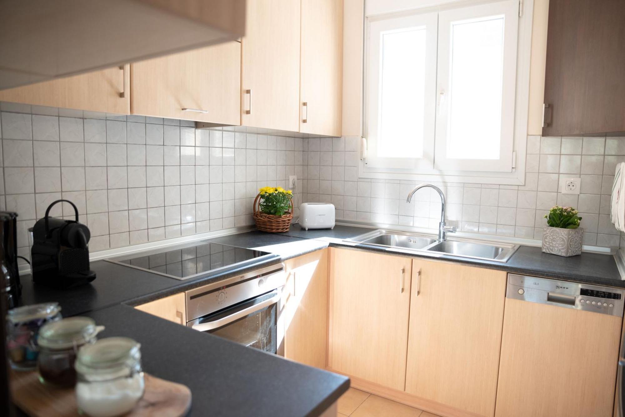 Solari Hill Maisonette Two Private Parking Alepou 외부 사진